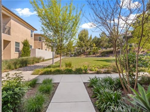 238 Chorus , Irvine, CA