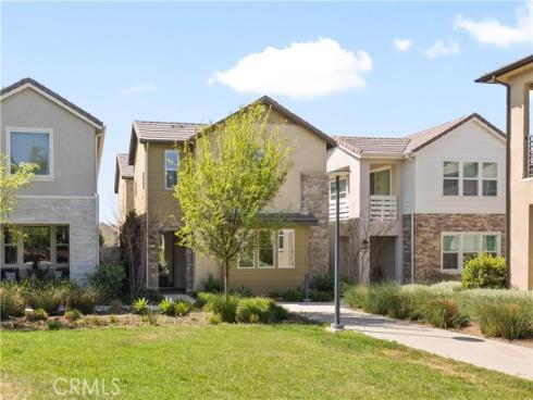 238 Chorus , Irvine, CA