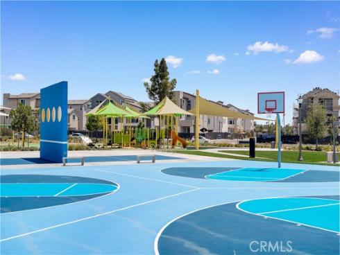 238 Chorus , Irvine, CA