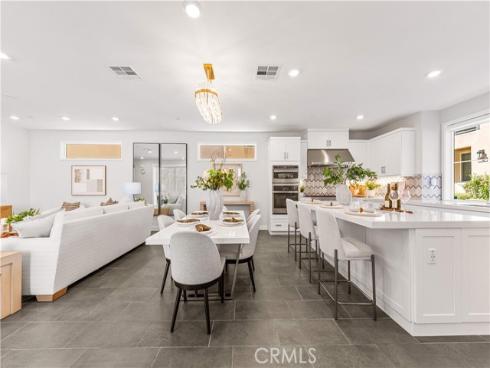 238 Chorus , Irvine, CA