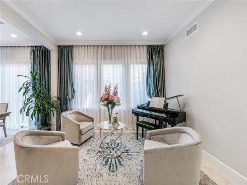65 Rockinghorse , Irvine, CA