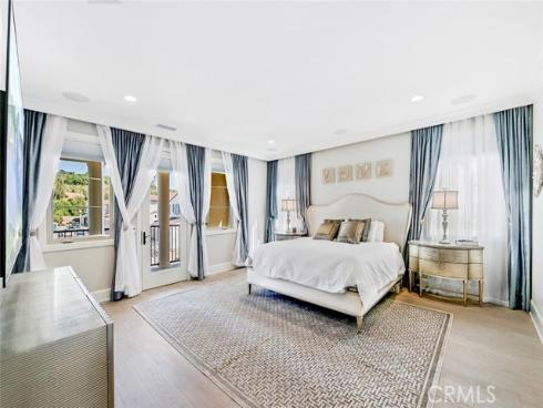 65 Rockinghorse , Irvine, CA