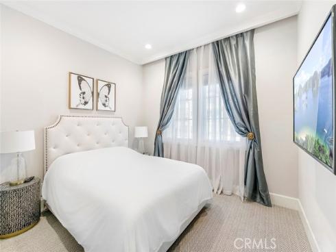 65 Rockinghorse , Irvine, CA