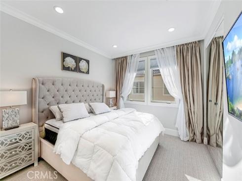 65 Rockinghorse , Irvine, CA