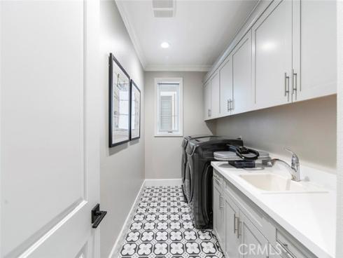 65 Rockinghorse , Irvine, CA