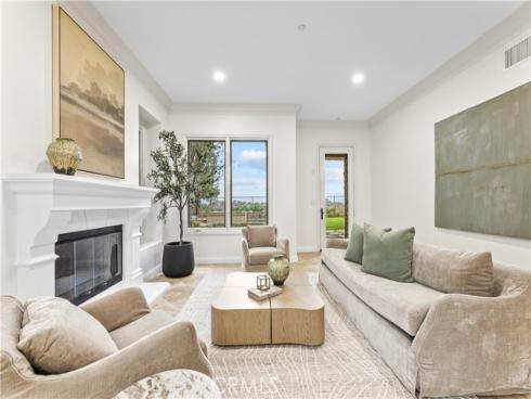 33  Canyon Terrace  , Irvine, CA