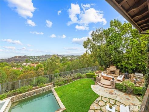 33  Canyon Terrace  , Irvine, CA