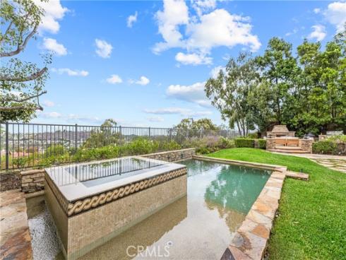 33  Canyon Terrace  , Irvine, CA