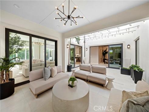 106  Coldwater  , Irvine, CA