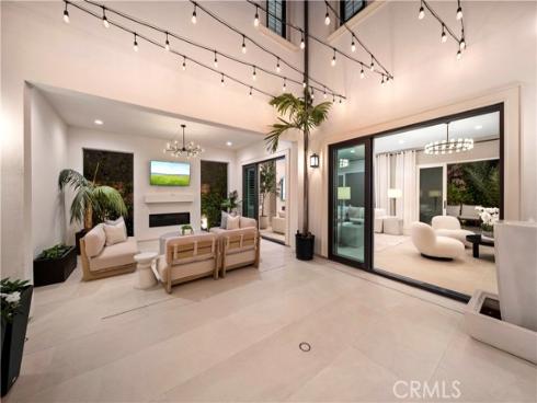 106  Coldwater  , Irvine, CA