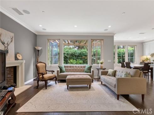 54  Brindisi  , Irvine, CA