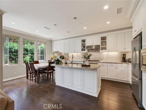54  Brindisi  , Irvine, CA