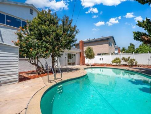 450 E Patwood   Drive, La Habra, CA