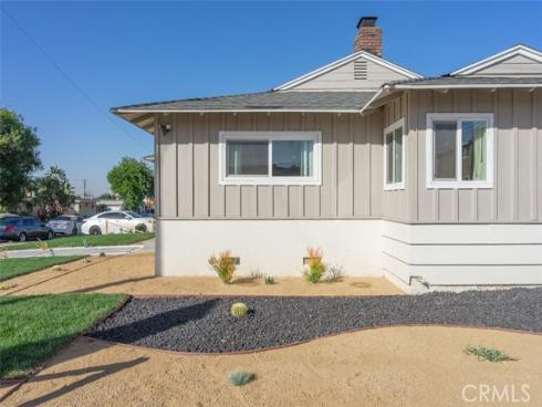 391 E Pinehurst   Avenue, La Habra, CA