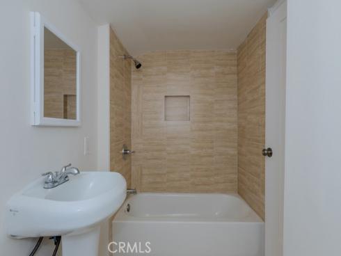 818 E Stearns Avenue, La Habra, CA