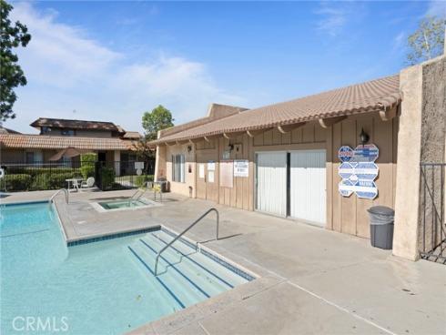 1024  Las Lomas  C  Drive, La Habra, CA