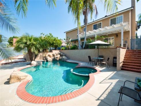 1421  Oak Tree   Court, La Habra, CA