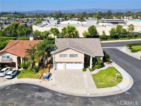 1421  Oak Tree   Court, La Habra, CA