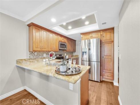 871 W Country View  45 , La Habra, CA