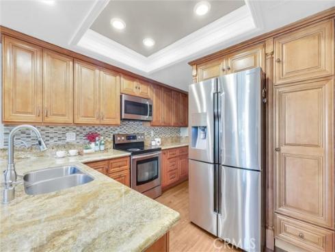 871 W Country View  45 , La Habra, CA