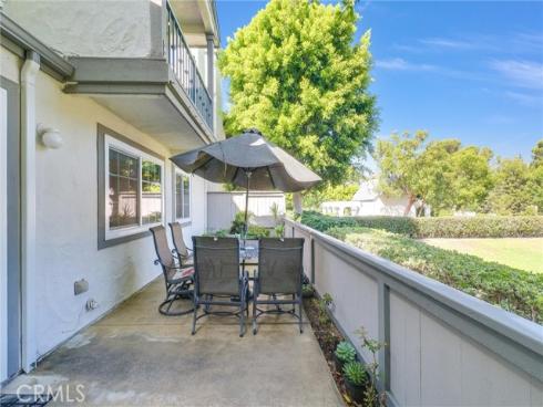 871 W Country View  45 , La Habra, CA