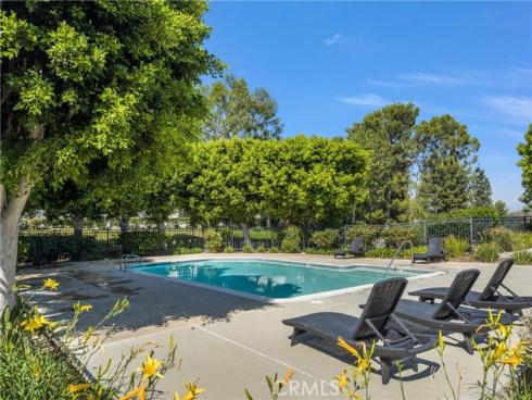 871 W Country View  45 , La Habra, CA