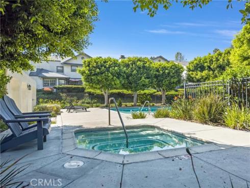 871 W Country View  45 , La Habra, CA