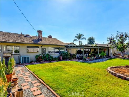 821  Linda   Avenue, La Habra, CA