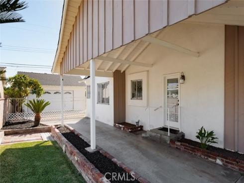 9132  Randall   Avenue, La Habra, CA