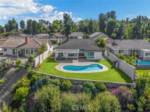 751 W Country Hills   Drive, La Habra, CA