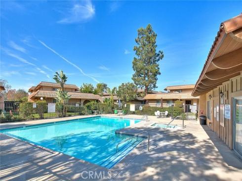 1074  Las Lomas  A  Drive, La Habra, CA