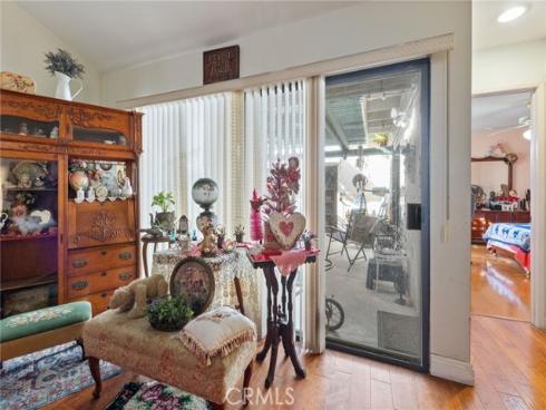 976 E La Habra 115 Boulevard, La Habra, CA