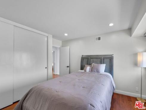 540 W Country Hills Drive, La Habra, CA