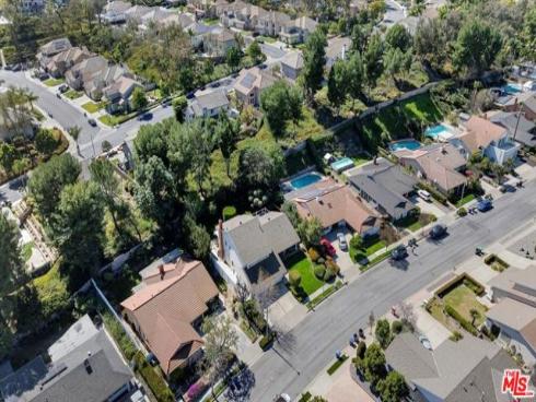 540 W Country Hills   Drive, La Habra, CA