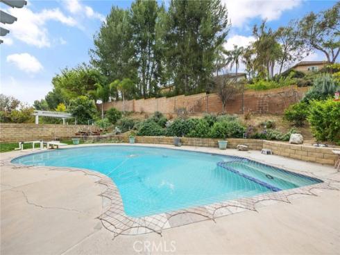 710 W Country Hills Drive, La Habra, CA