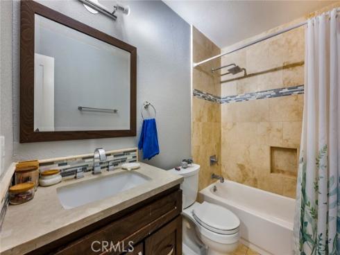 1018 E La Habra 238 Boulevard, La Habra, CA