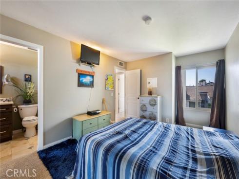 1018 E La Habra 238 Boulevard, La Habra, CA