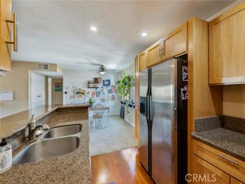 1018 E La Habra 238 Boulevard, La Habra, CA