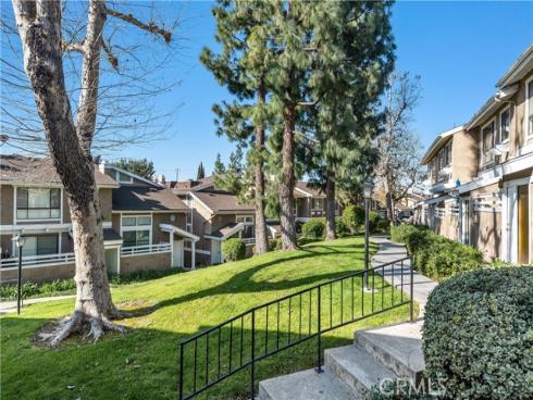 911 W Imperial  65 , La Habra, CA