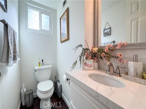 965 W Imperial 54 , La Habra, CA