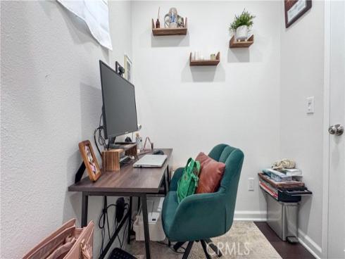 965 W Imperial 54 , La Habra, CA