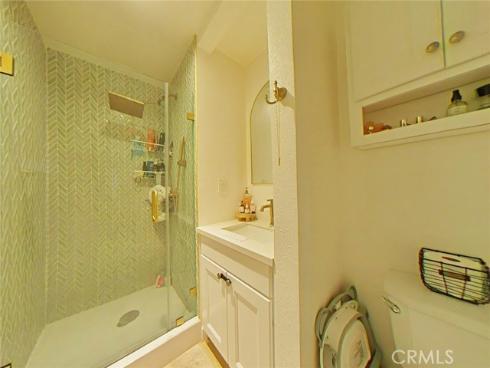 901 Las Lomas 84 Drive, La Habra, CA