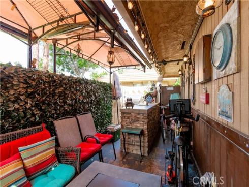 1064 Las Lomas A Drive, La Habra, CA