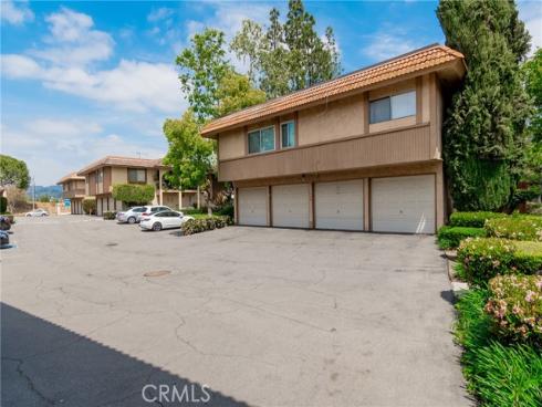 1064 Las Lomas A Drive, La Habra, CA