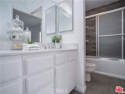 931 W Country View , La Habra, CA