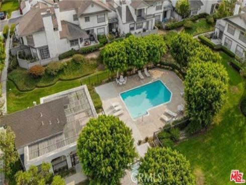931 W Country View , La Habra, CA