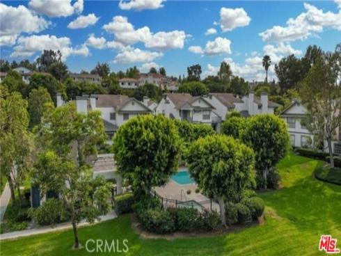 931 W Country View , La Habra, CA