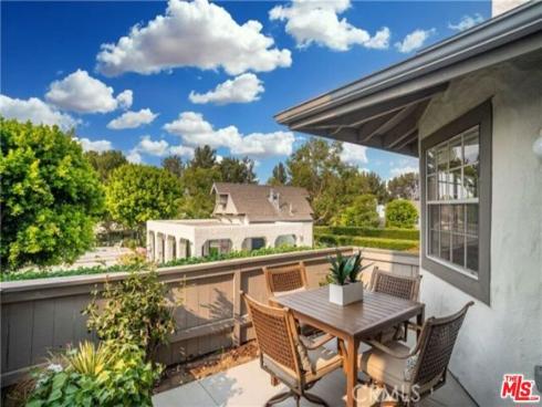 931 W Country View , La Habra, CA