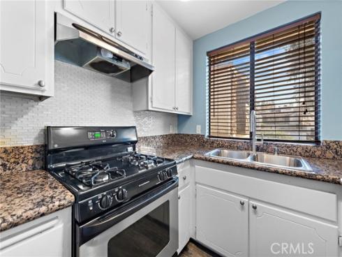 950 W Lambert 9 Road, La Habra, CA