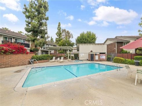 985 S Idaho 46 Street, La Habra, CA